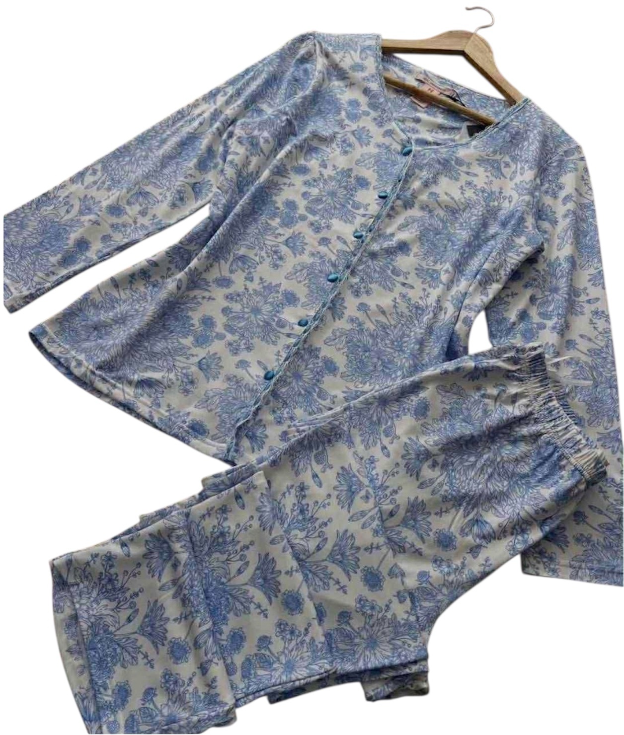 pyjama-maternite-haute-gamme-confort-elegance